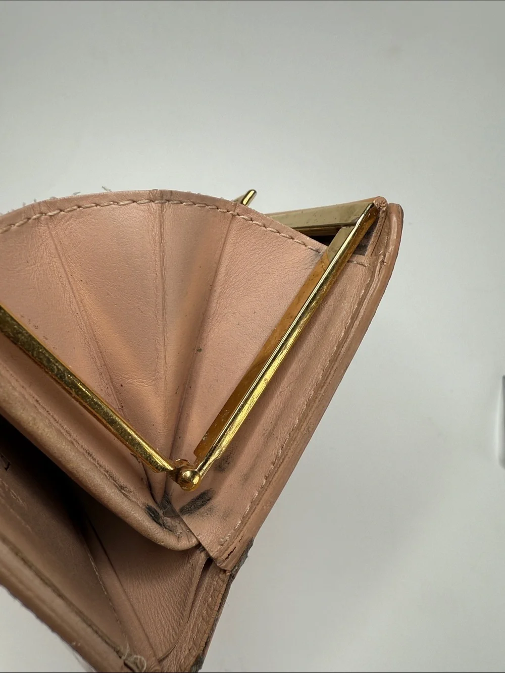 Louis Vuitton Yellow Vernis Leather French Purse Wallet | Women’s | Used |